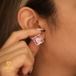 گوشواره سوارسکی مربع صورتی ژوپینگ - تصویر 2