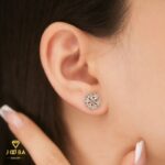 گوشواره گل نگین نقره ای ژوپینگ - تصویر 2