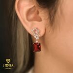 گوشواره سوارسکی نگین مربعی قرمز ژوپینگ