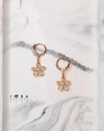 گوشواره حلقه ای گل نگینی طلایی ژوپینگ