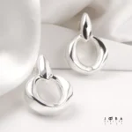 گوشواره میخی